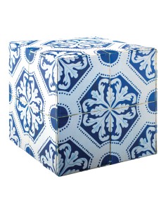 Cubo estampado azulejos retro para la decoración de espacios y escaparates e interior de tiendas