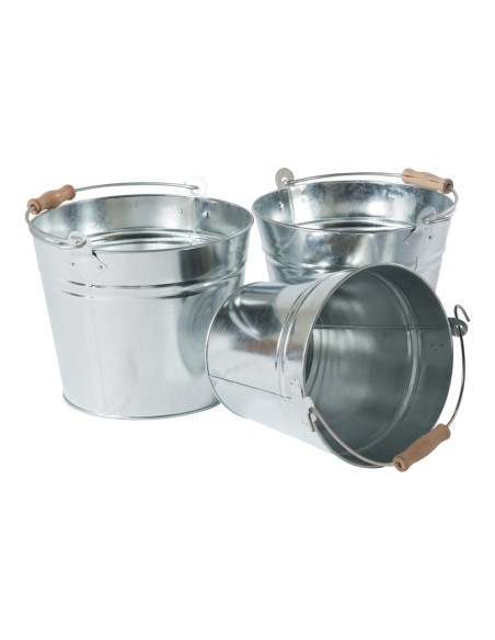 Cubos de metal retro para la decoración de espacios en hoteles y escaparates en tiendas