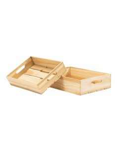 Cajas de madera en conjunto para la decoración de verano en escaparates de tiendas o comercios