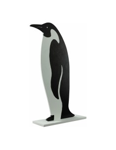 Pingüino para decoración de escaparates en invierno