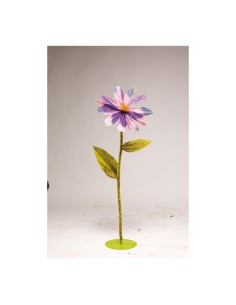 Cabeza flor de cosmos para escaparates de primavera en tiendas y centros comerciales