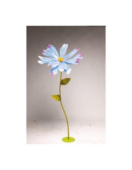 Cabeza flor de cosmos para escaparates de primavera en tiendas y centros comerciales