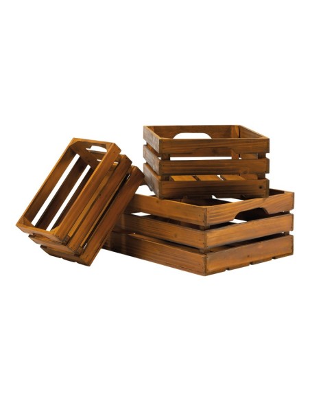 Cajas de madera en conjunto para la decoración de verano en escaparates de tiendas o comercios