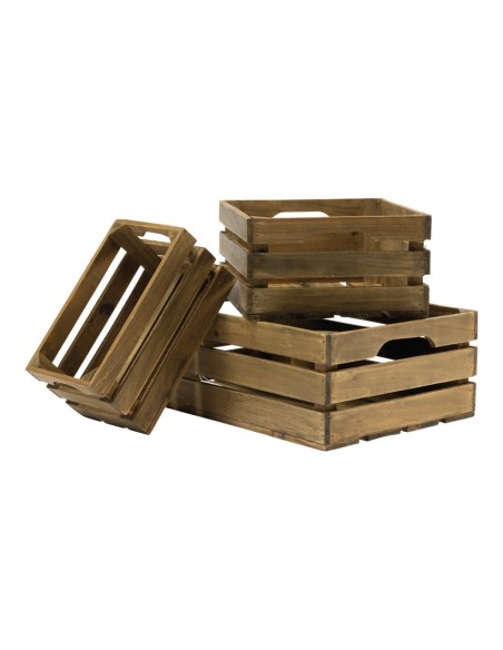 Cajas de madera en conjunto para la decoración de verano en escaparates de tiendas o comercios