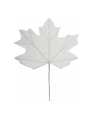 Hoja de arce para escaparates de otoño en tiendas y centros comerciales