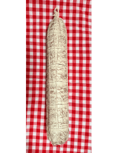 Imitación embutido de salami con red blanca