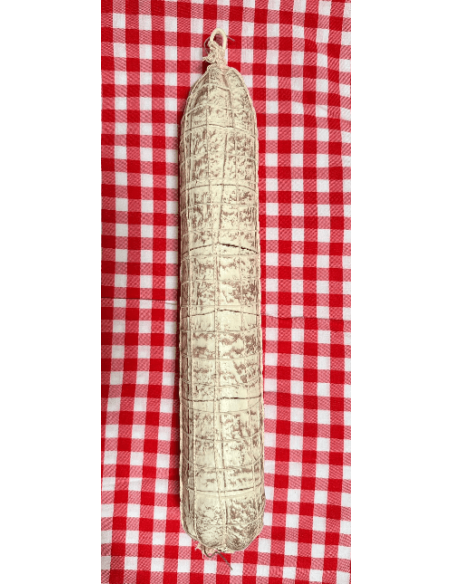 Imitación embutido de salami con red blanca