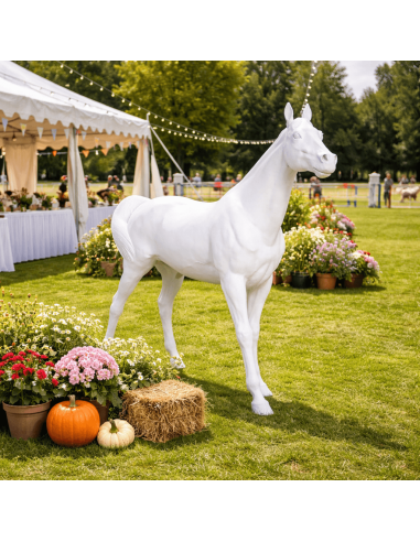 Figura realista de caballo blanco a tamaño real en fibra de vidrio de 195 cm para decoración interior y exterior