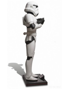 Figura Stormtrooper de Star Wars Rebels de 180 cm con bláster y base expositora 2