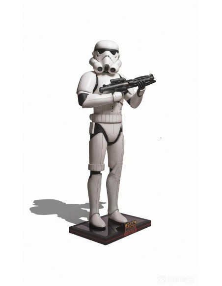 Figura Stormtrooper de Star Wars Rebels de 180 cm con bláster y base expositora