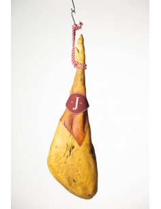 Jamones ibéricos de imitación, réplica de jamón ibérico, ficticio de jamón ibérico, jamones ibéricos de plástico 2
